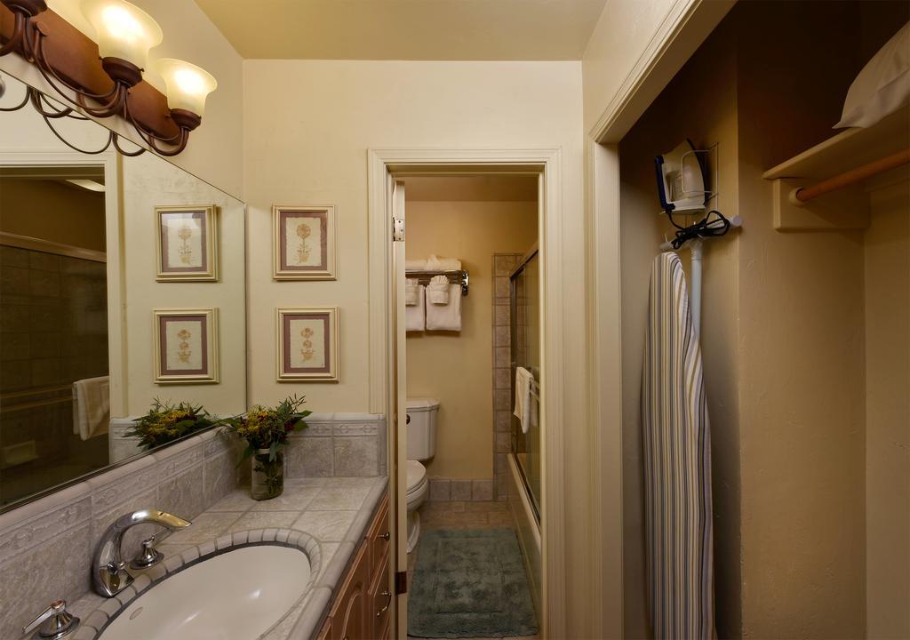 Horizon Inn & Ocean View Lodge Carmel-by-the-Sea 객실 사진